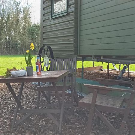 Glamping Malvern Shepherd Hut 외부 사진