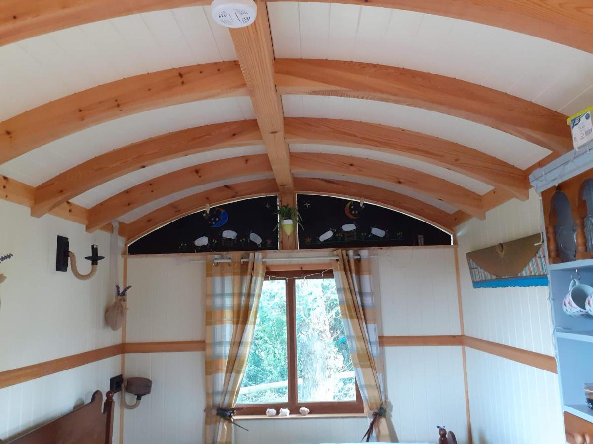 Glamping Malvern Shepherd Hut 외부 사진
