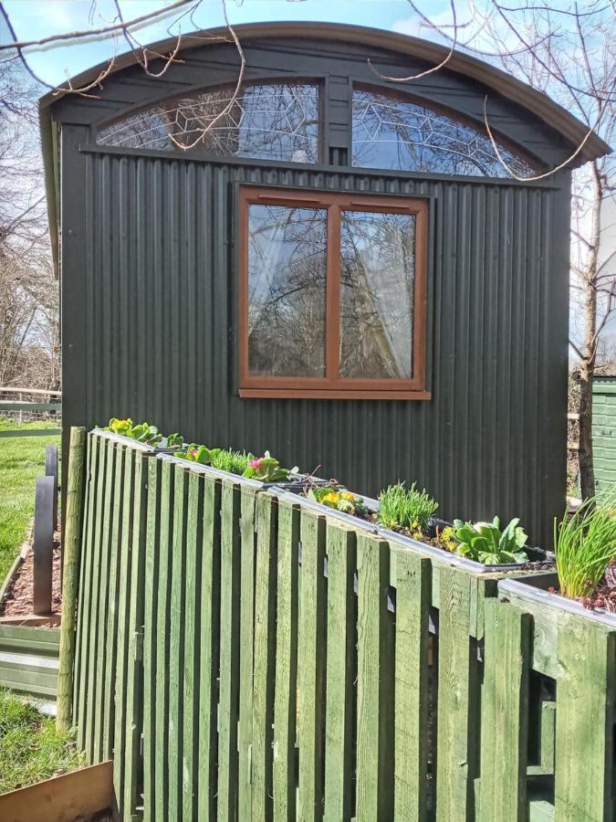 Glamping Malvern Shepherd Hut 외부 사진