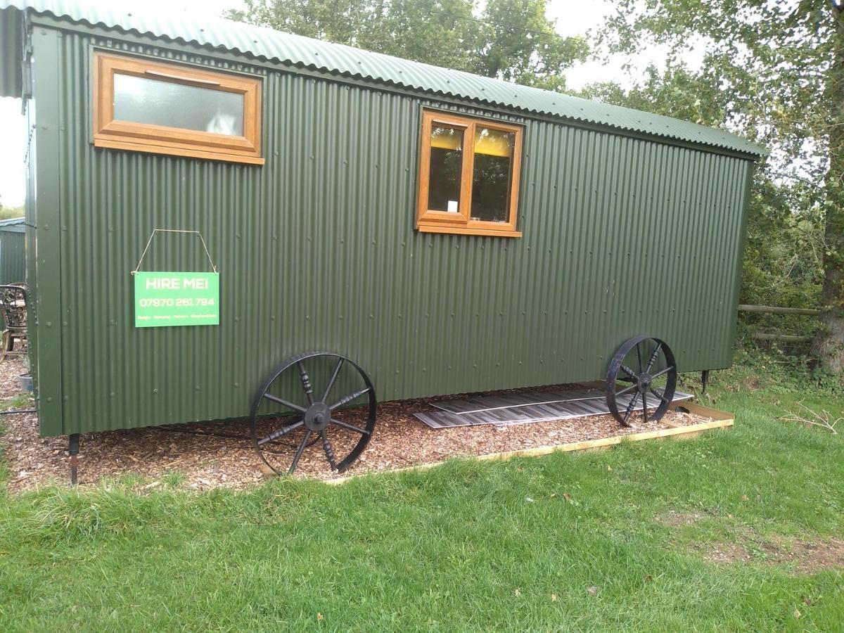 Glamping Malvern Shepherd Hut 외부 사진